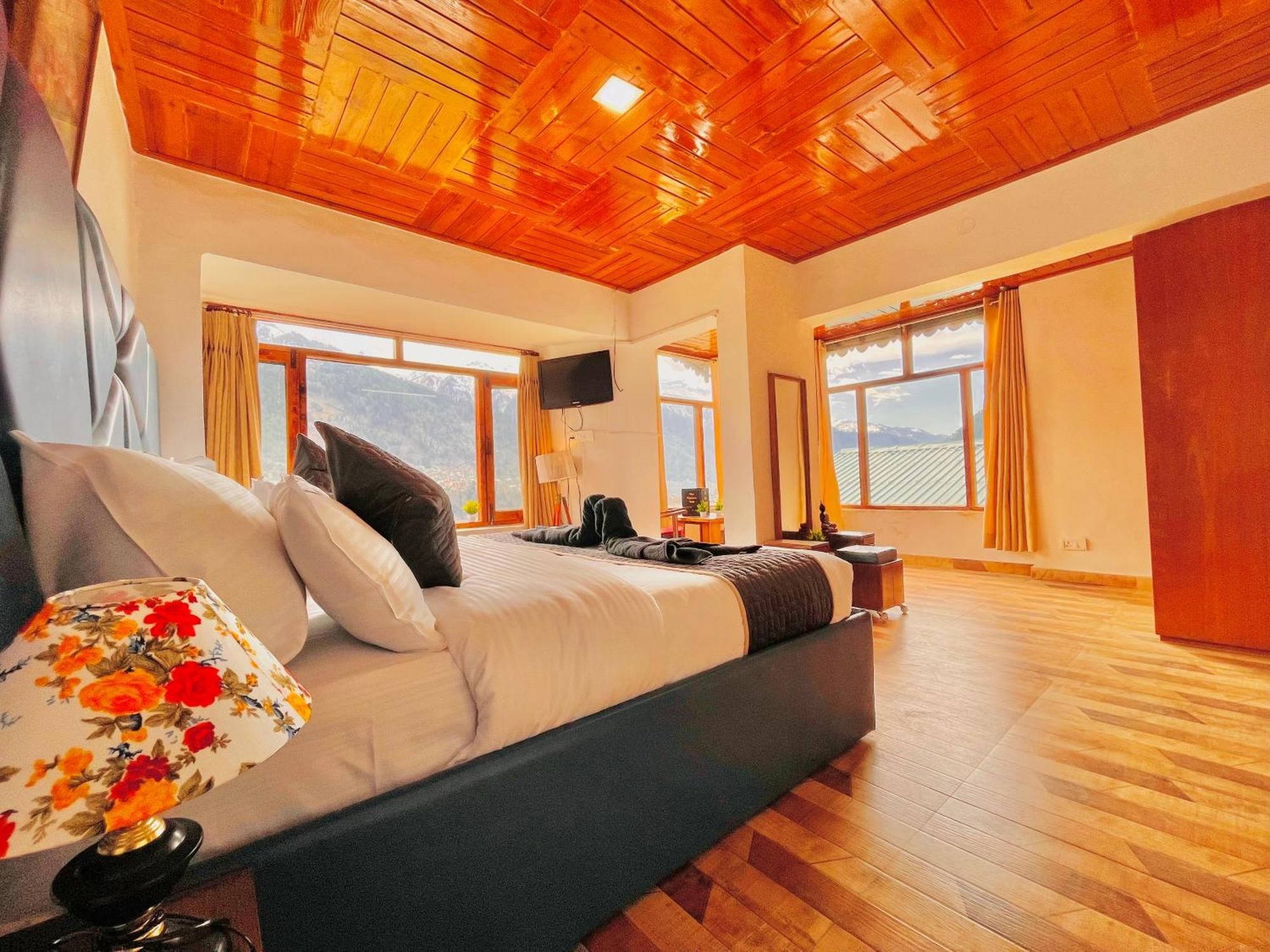 Himalayan Nomad Cottage, Manali ! All 2 Bedroom Independent Cottages ! Personal Lawn Every Cottage ! Parking ! Scenic Mountains View ! Spacious Rooms ! 外观 照片