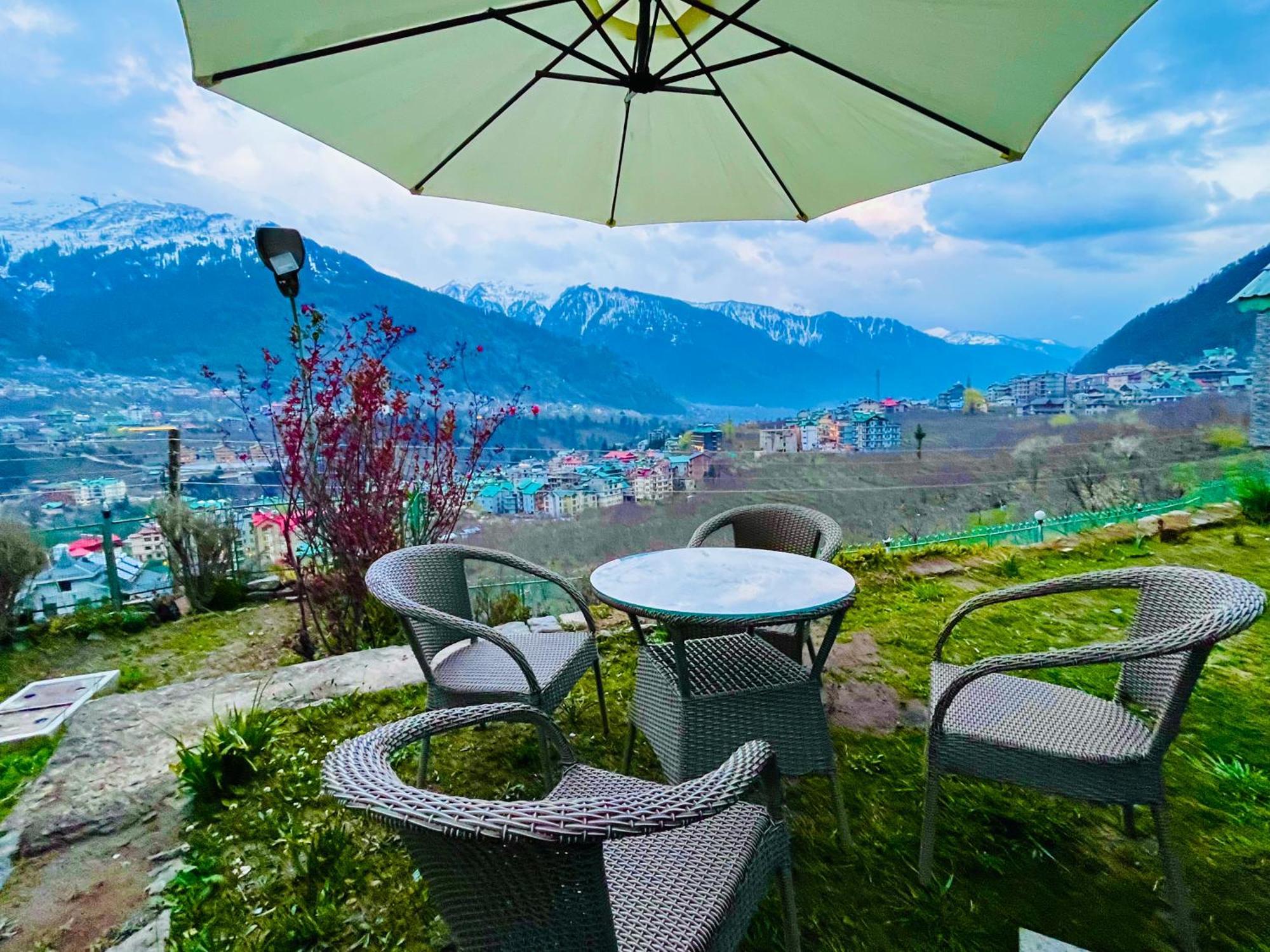Himalayan Nomad Cottage, Manali ! All 2 Bedroom Independent Cottages ! Personal Lawn Every Cottage ! Parking ! Scenic Mountains View ! Spacious Rooms ! 外观 照片