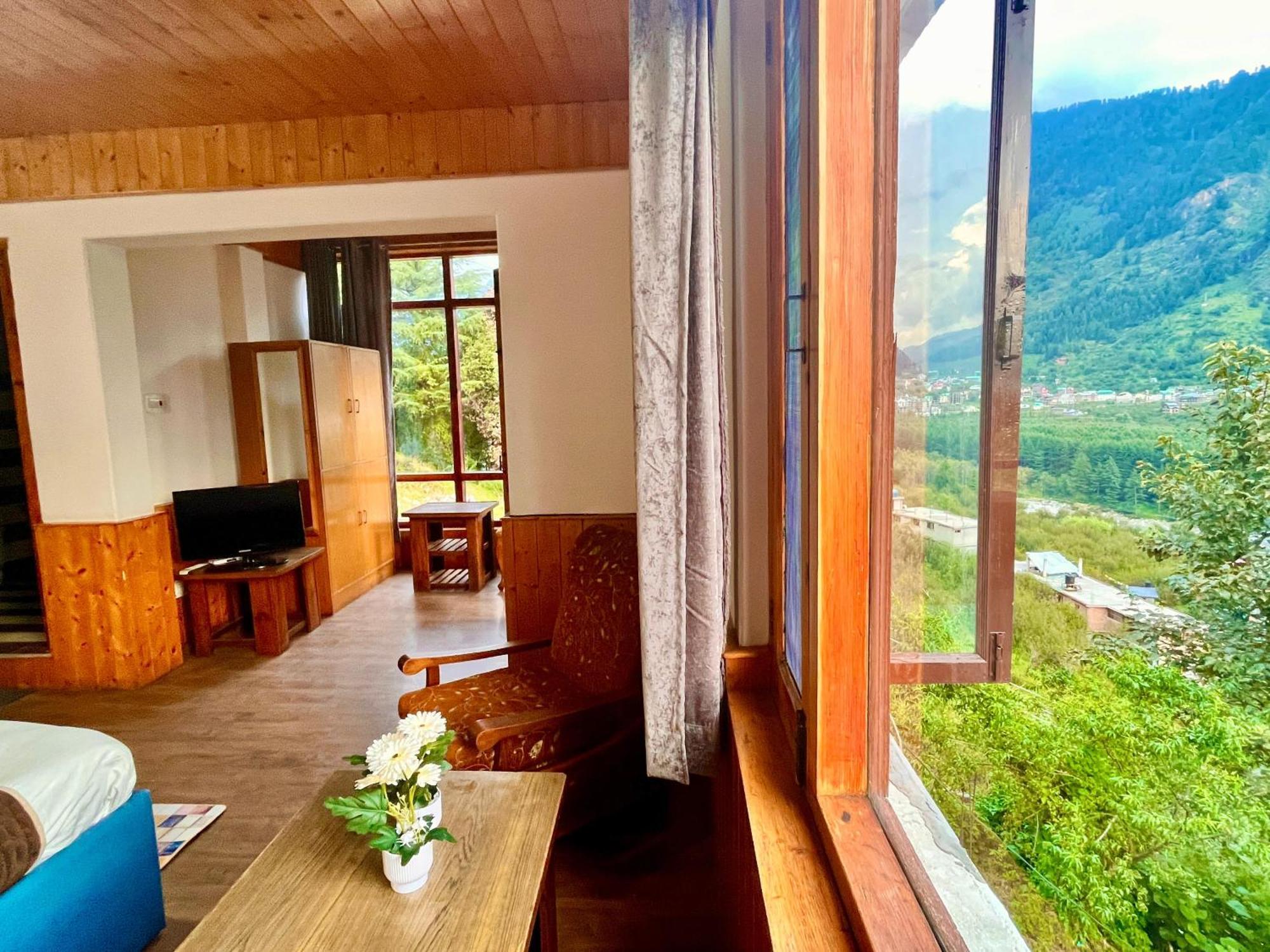 Himalayan Nomad Cottage, Manali ! All 2 Bedroom Independent Cottages ! Personal Lawn Every Cottage ! Parking ! Scenic Mountains View ! Spacious Rooms ! 外观 照片