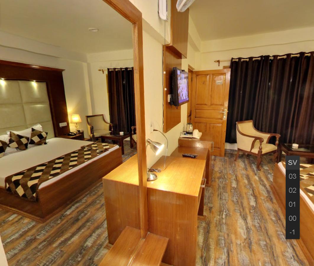 Himalayan Nomad Cottage, Manali ! All 2 Bedroom Independent Cottages ! Personal Lawn Every Cottage ! Parking ! Scenic Mountains View ! Spacious Rooms ! 外观 照片