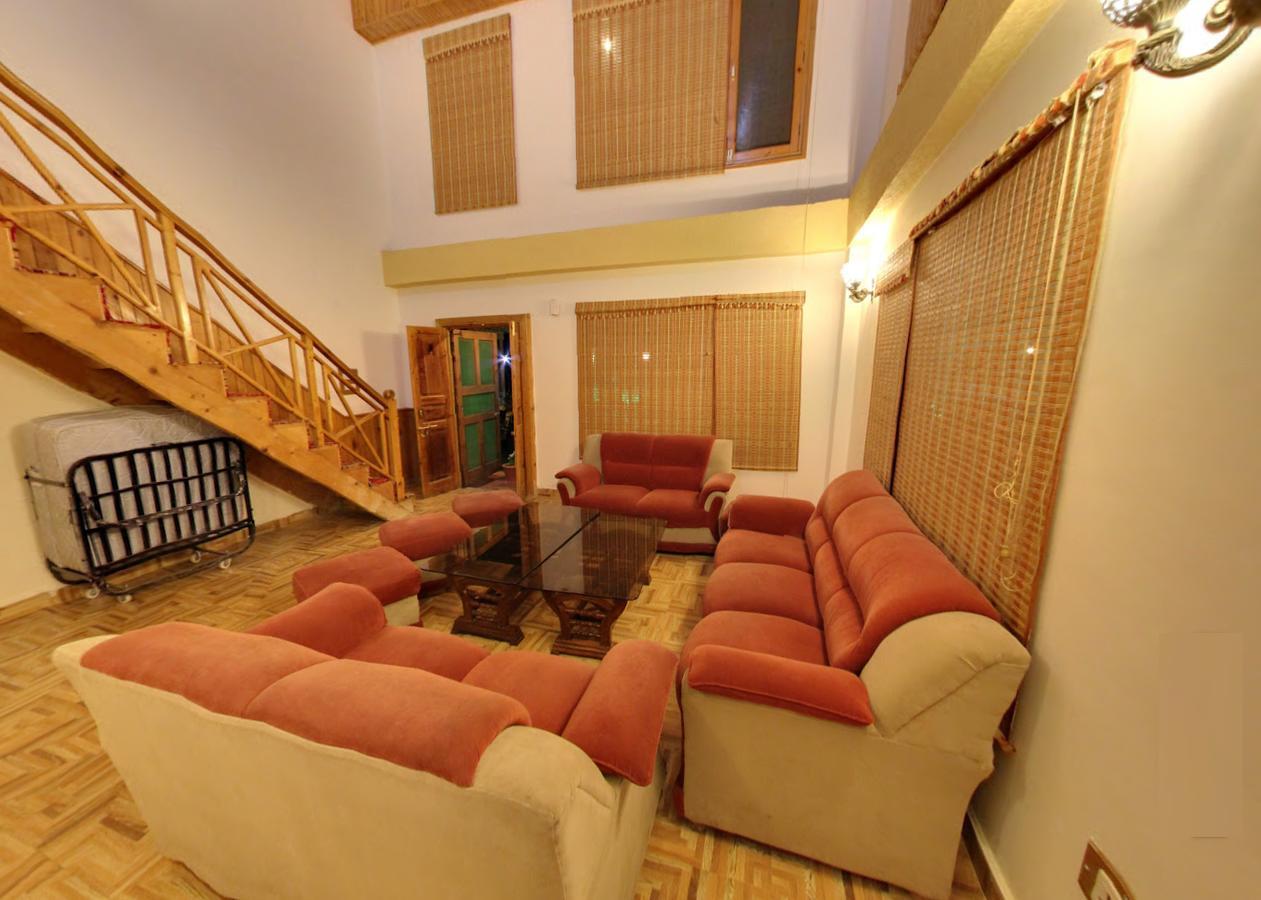 Himalayan Nomad Cottage, Manali ! All 2 Bedroom Independent Cottages ! Personal Lawn Every Cottage ! Parking ! Scenic Mountains View ! Spacious Rooms ! 外观 照片